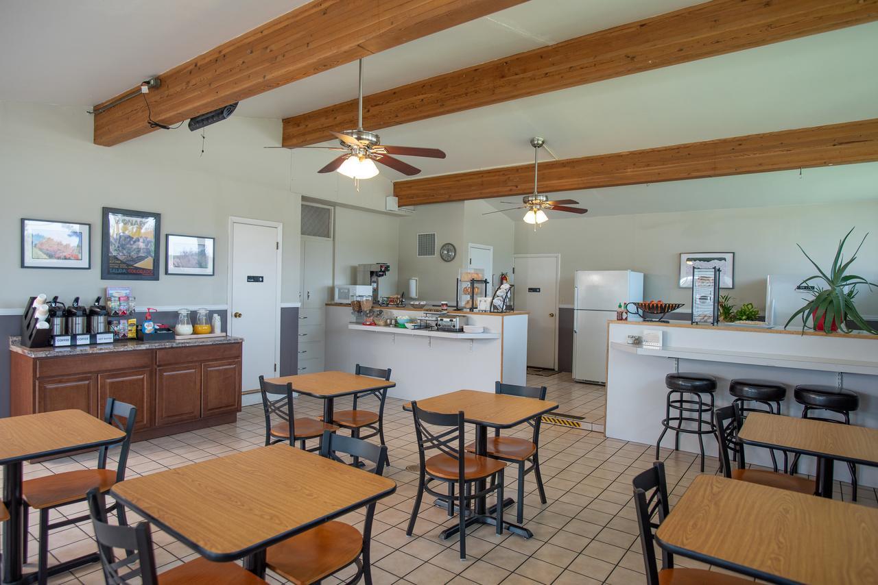 ساليدا Silver Ridge Lodge المظهر الخارجي الصورة